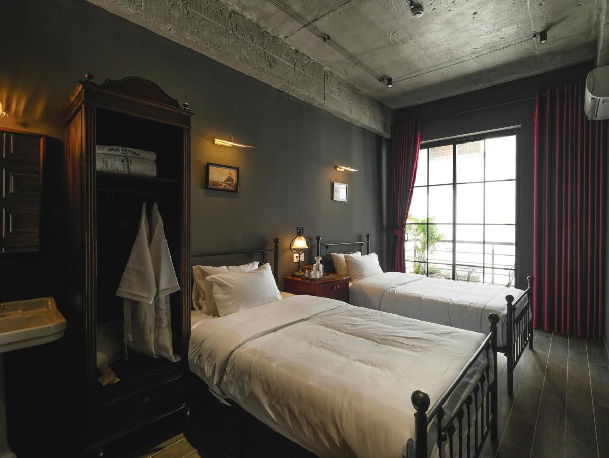 The Chum Boutique Hotel Hue Exterior photo