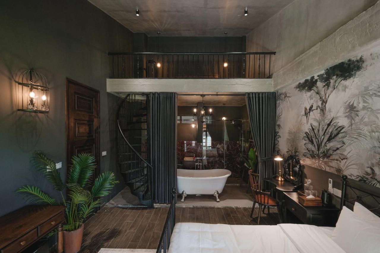 The Chum Boutique Hotel Hue Exterior photo